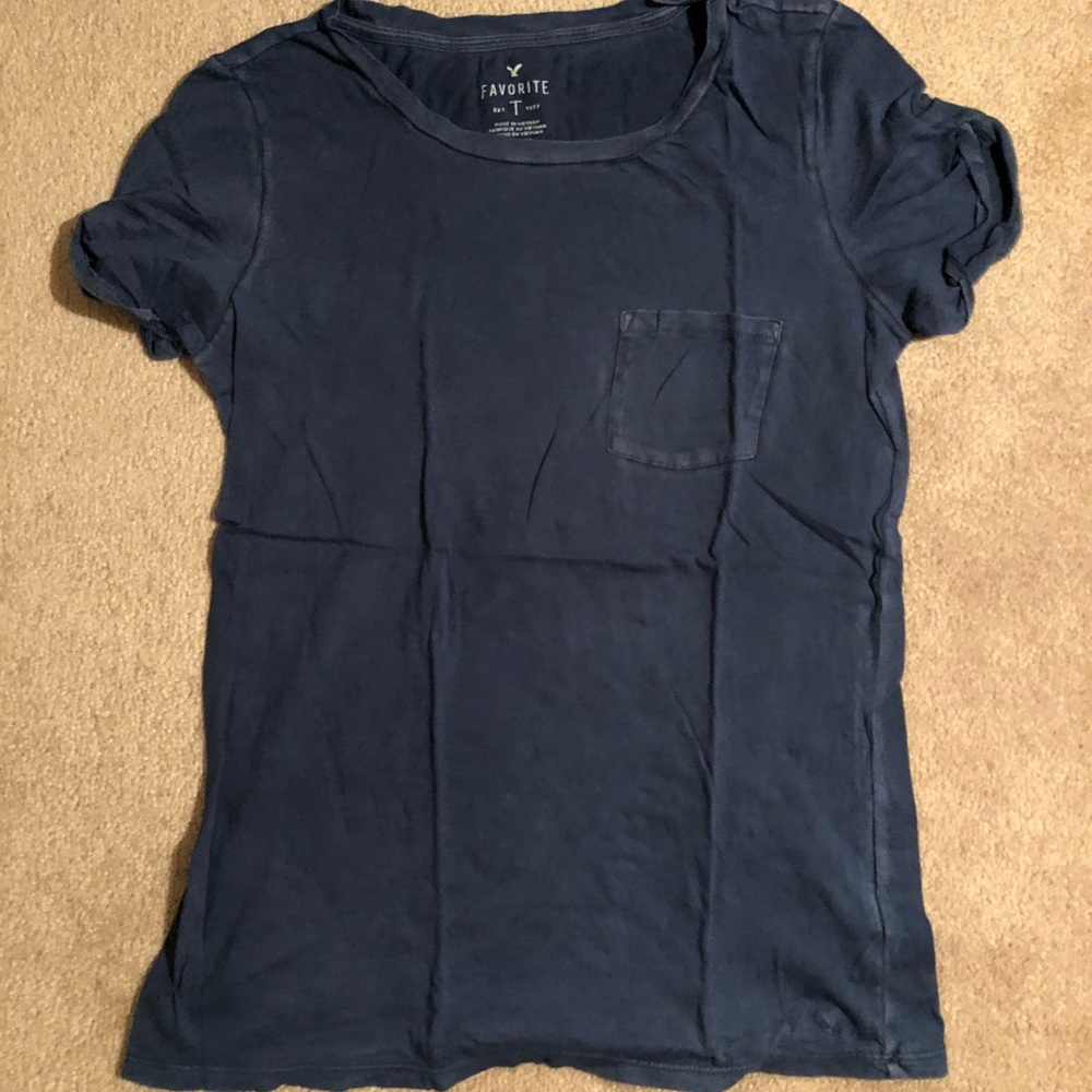 American Eagle Favorite Tee